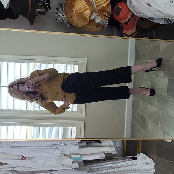 Gucci Black Capri Crop Fit Flat Front High-Waisted Pants Size 44(8) - Picture 1 of 17